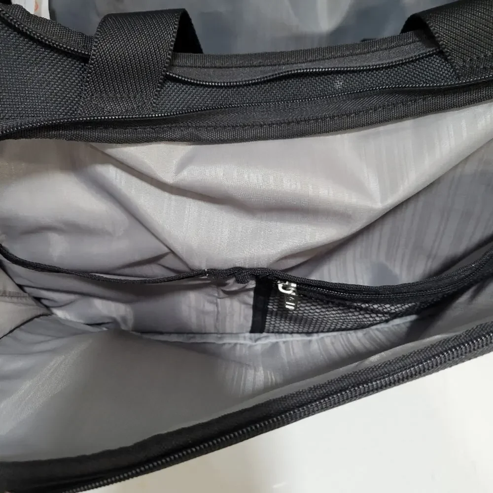 Samsonite Travel Tote Laptop Sleeve Zippered pockets EUC Measurements in photos